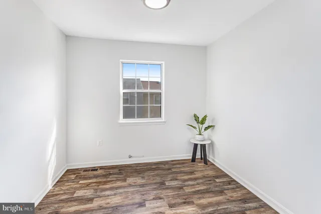 $349,999 | 1856 Fort Pulaski Court, Dumfries, VA 22026