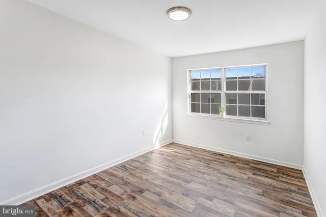 $349,999 | 1856 Fort Pulaski Court, Dumfries, VA 22026