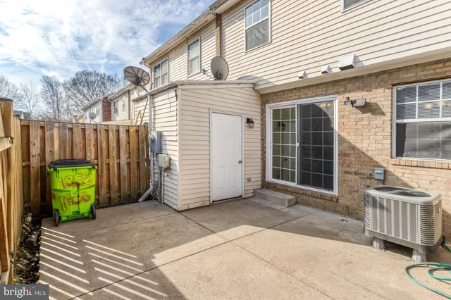 $349,999 | 1856 Fort Pulaski Court, Dumfries, VA 22026