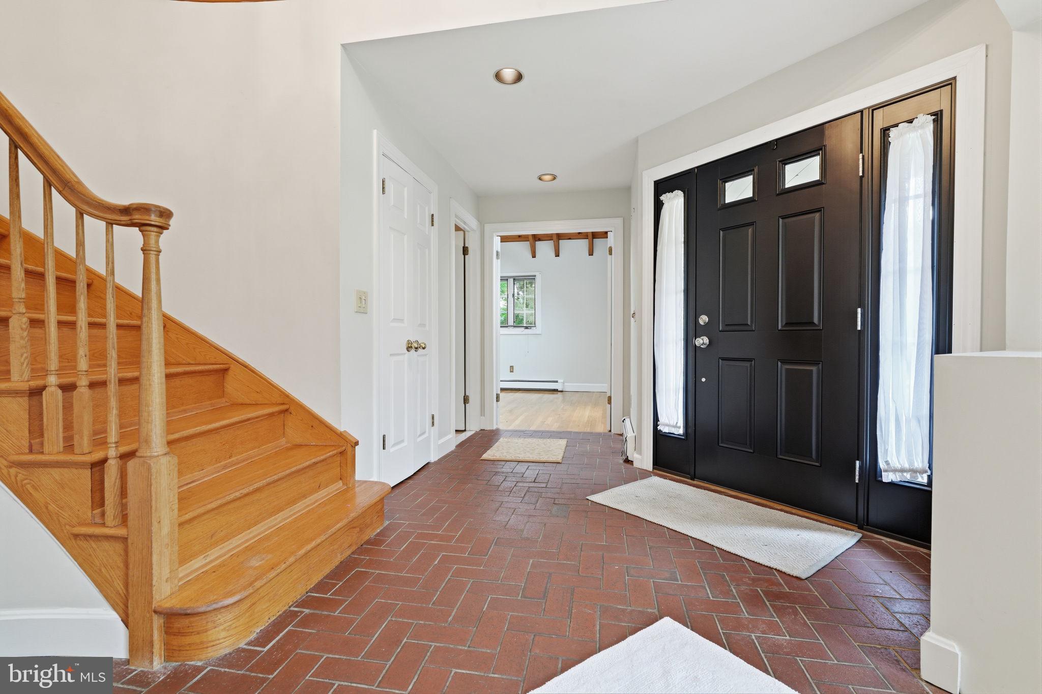 136 Rocktown-lamb Road Lambertville, NJ 08530 - Photo 11 of 107