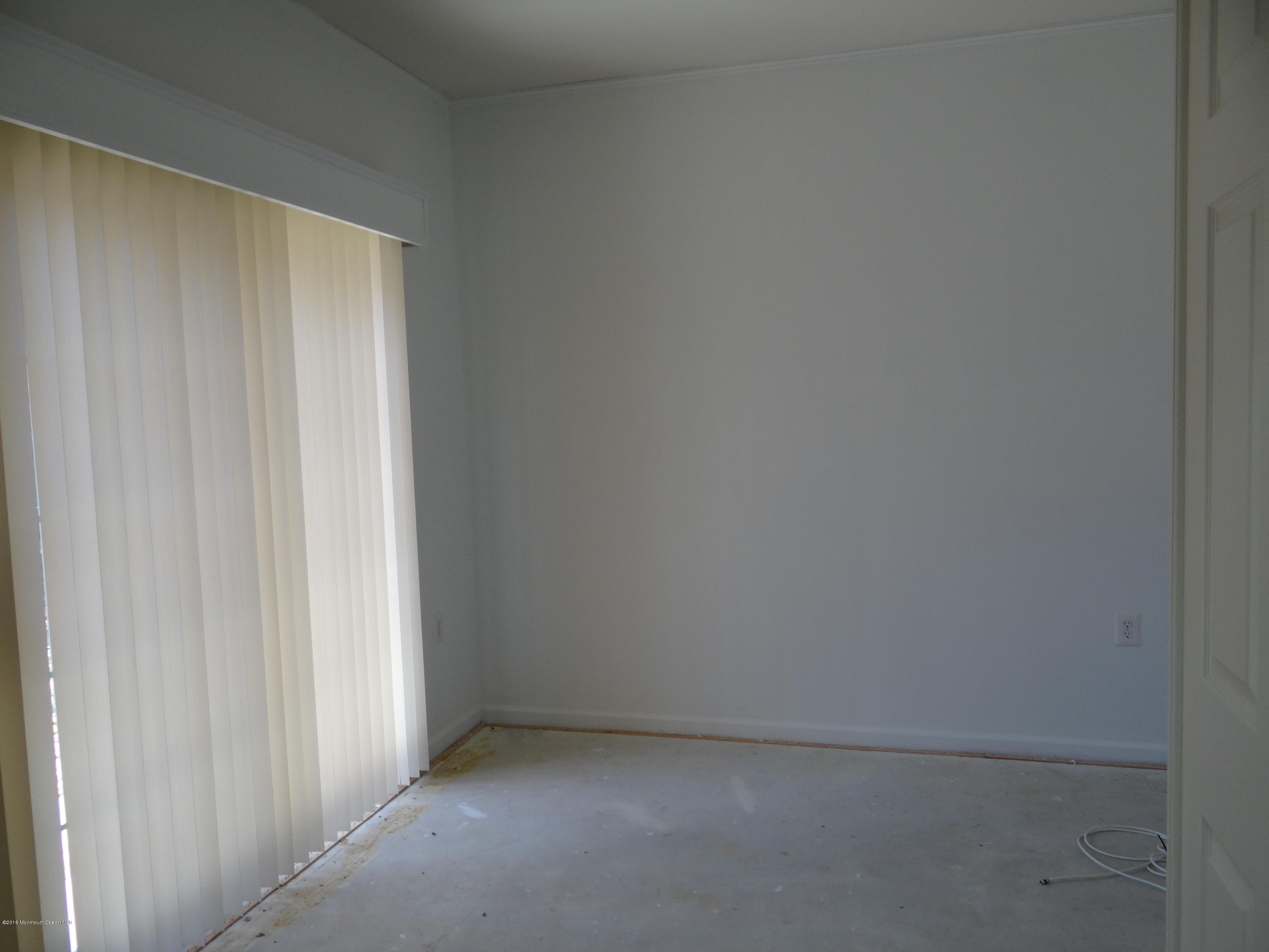 44 Merion Lane Jackson, NJ 08527 - Photo 12 of 19 Office/Den