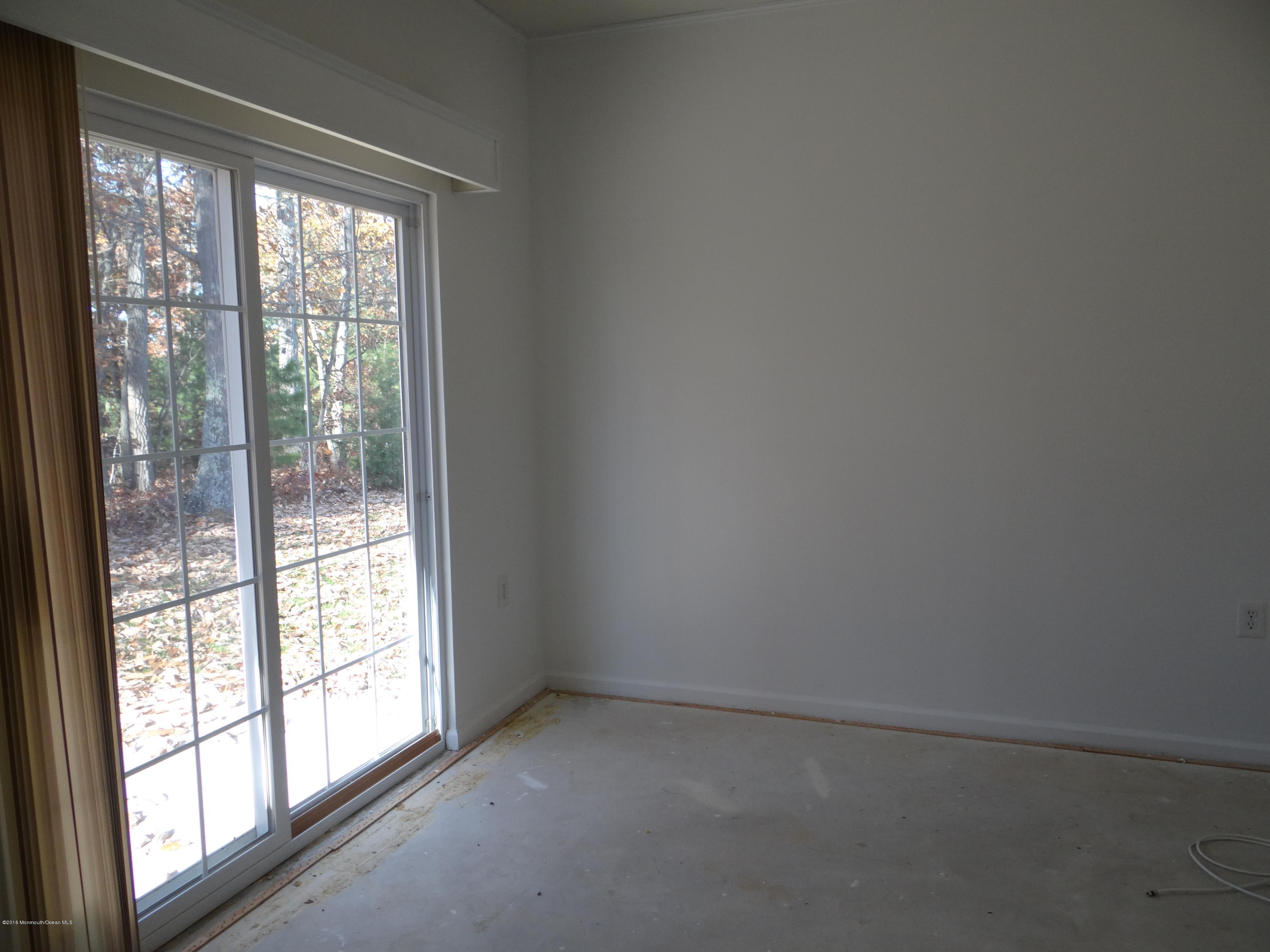 44 Merion Lane Jackson, NJ 08527 - Photo 13 of 19 Office/Den