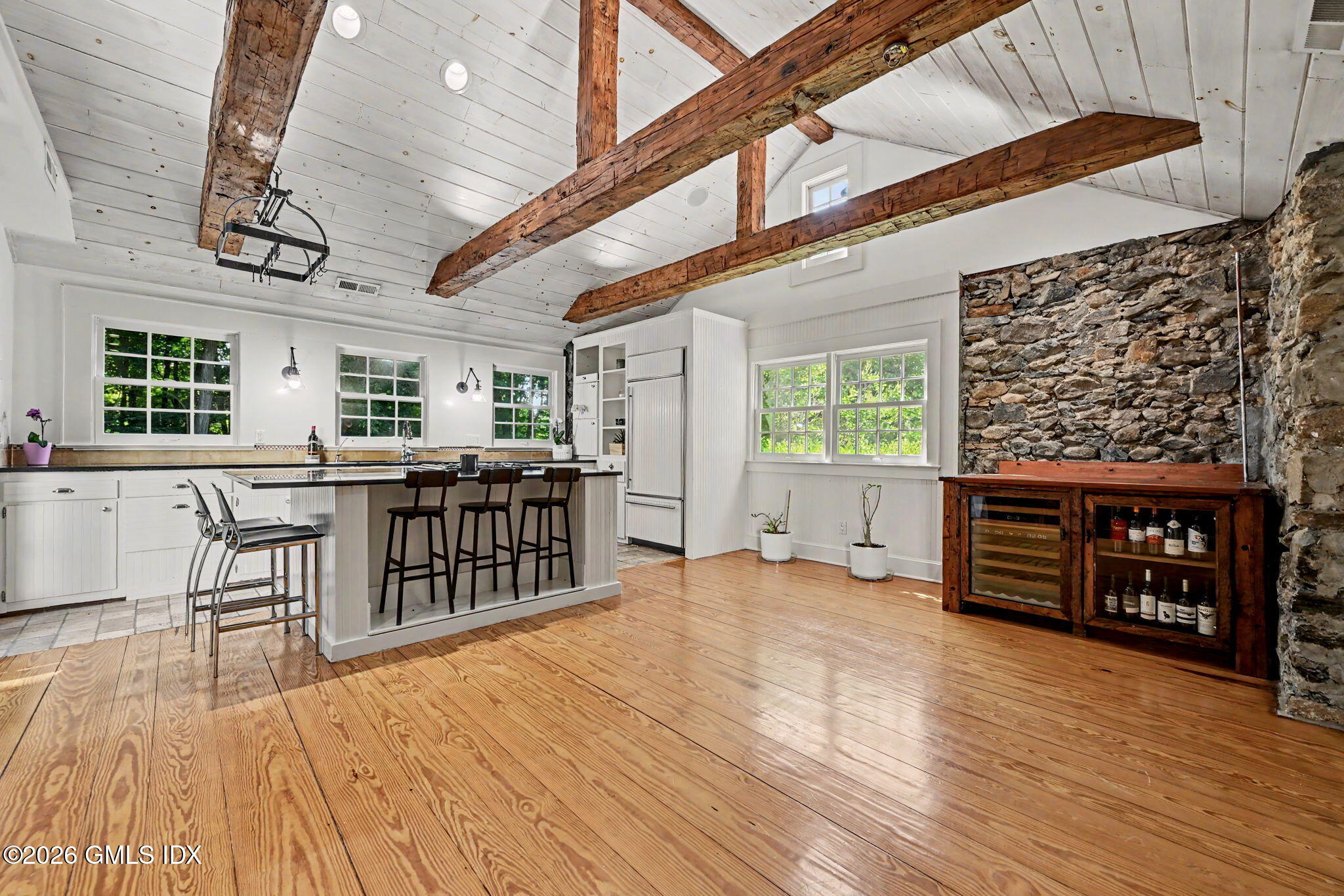 1097 Sunset Road Stamford, CT 06903 - Photo 8 of 37 10-web-or-mls-1097-sunset-rd