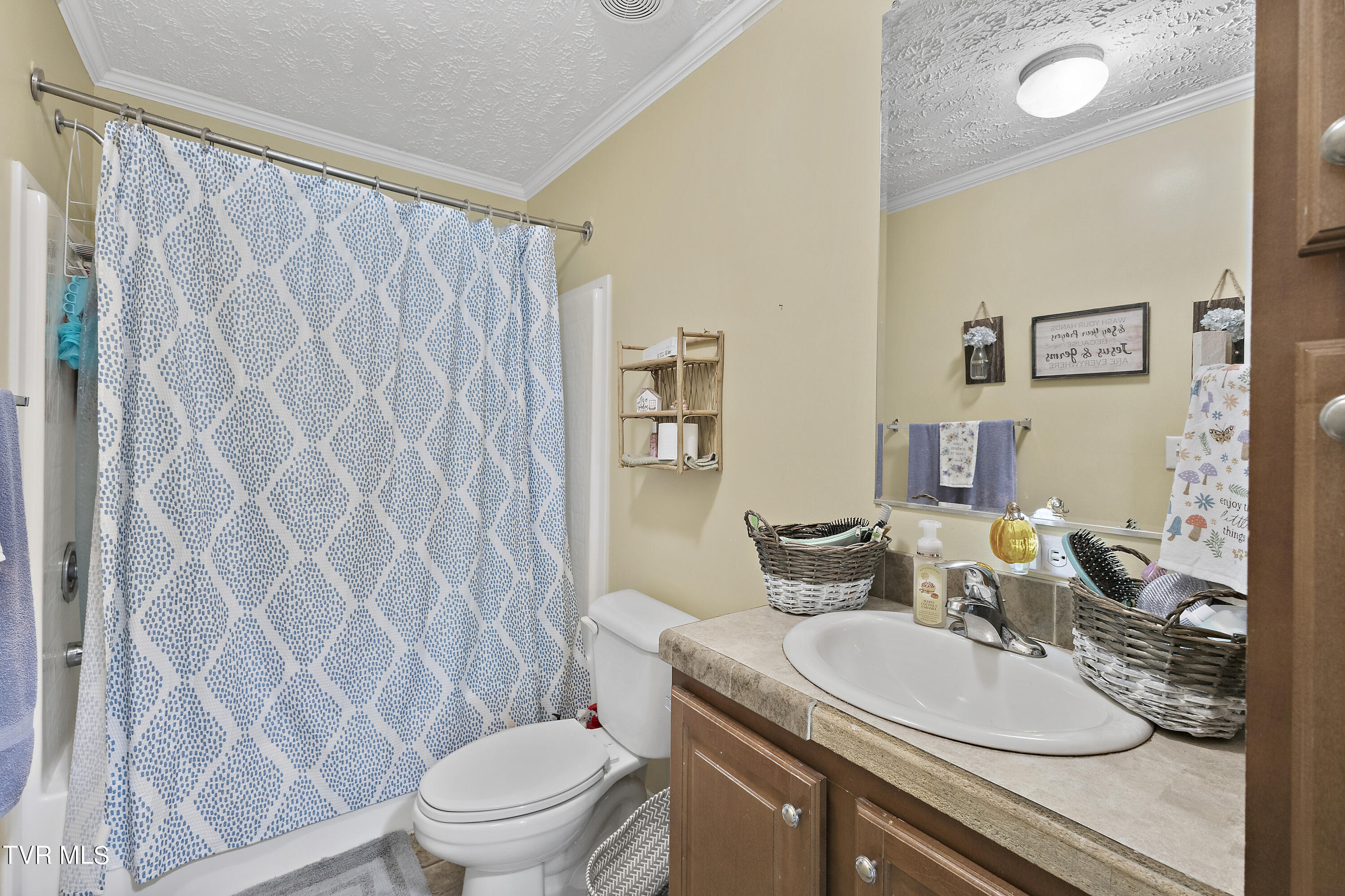 249 Shipley Road Church Hill, TN 37642 - Photo 28 of 44 128A0714