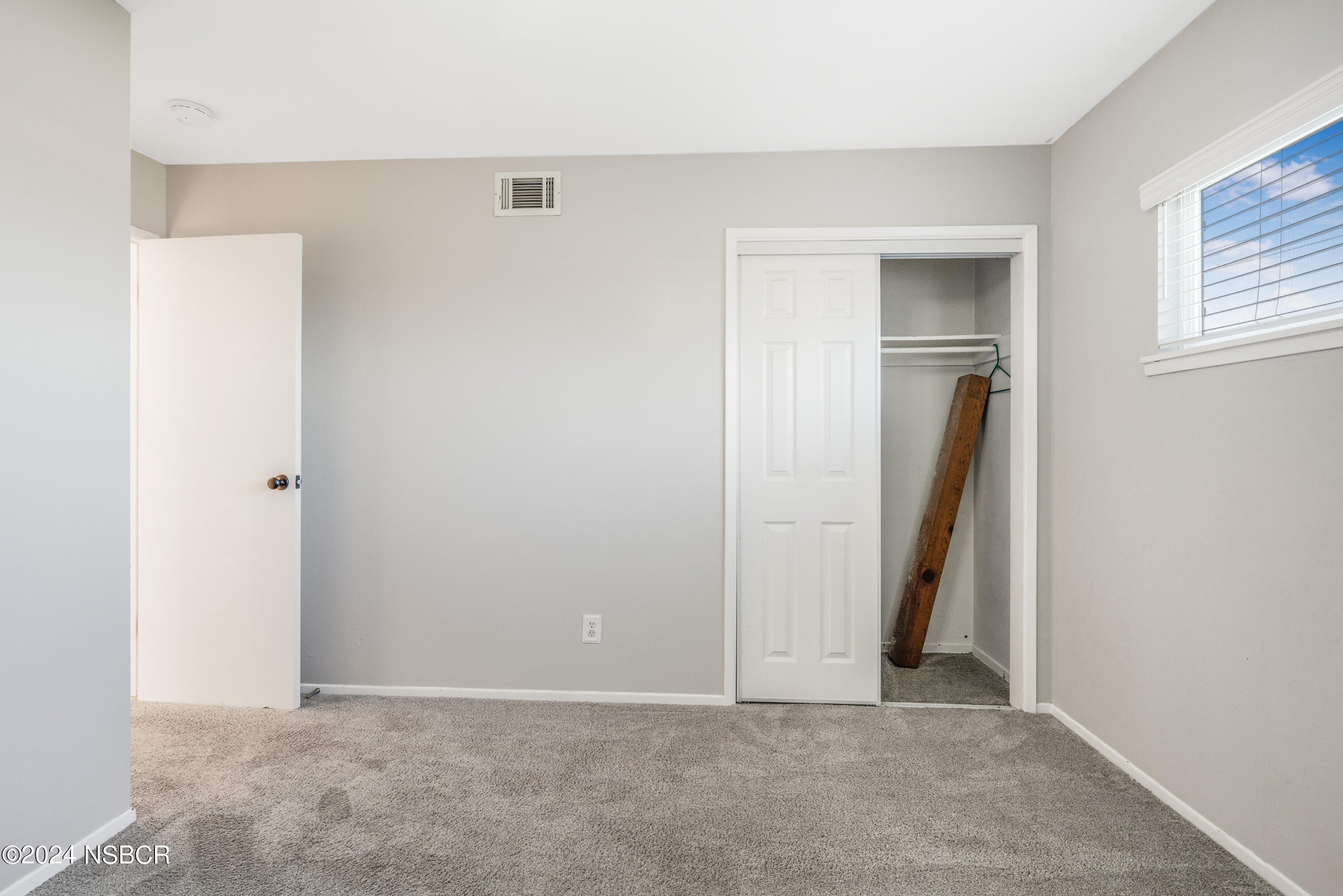 638 Moonglow Road Lompoc, CA 93436 - Photo 15 of 33 a view of an empty room