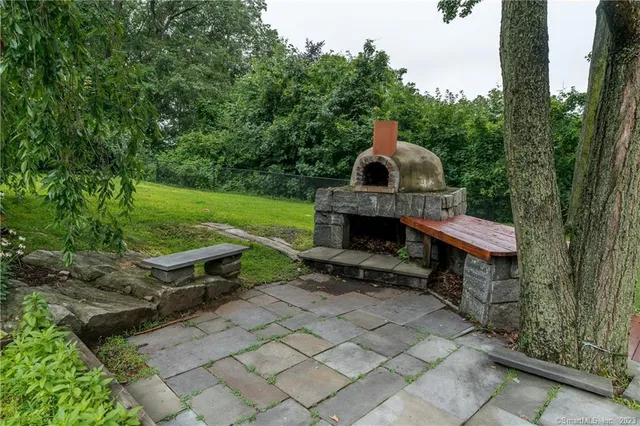 $9,850 | 17 Ferry Lane, Westport, CT 06880