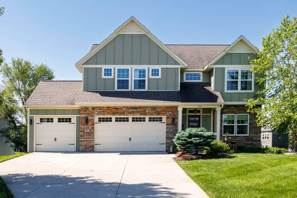 $700,000 | 3148 Park N Drive, Jenison, MI 49428