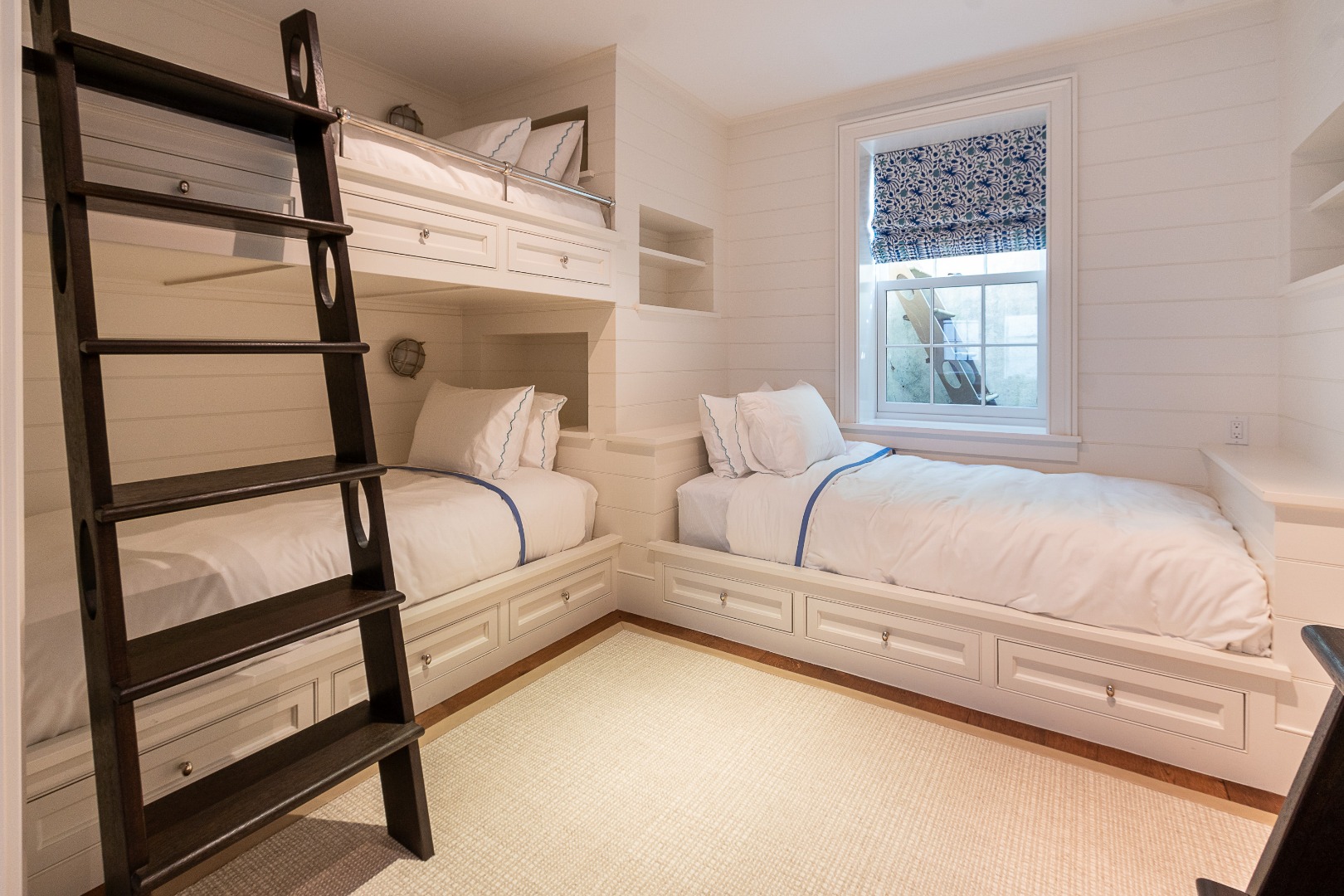 14 Gosnold Road Nantucket, MA 02554 - Photo 29 of 39 Gallery Image 29