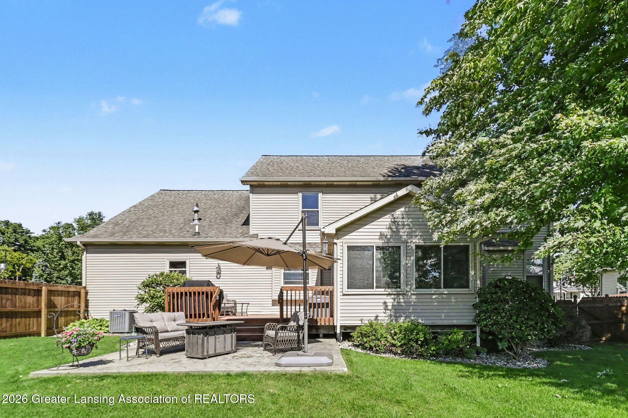 1113 Hawks Ridge Grand Ledge, MI 48837 - Photo 40 of 45 040_file_3154