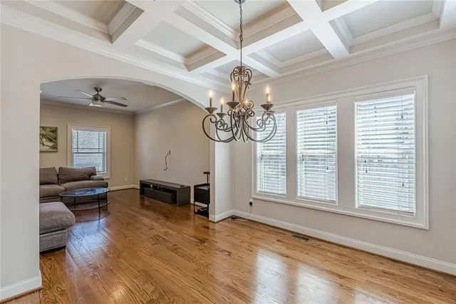 en view of a chandelier in a room