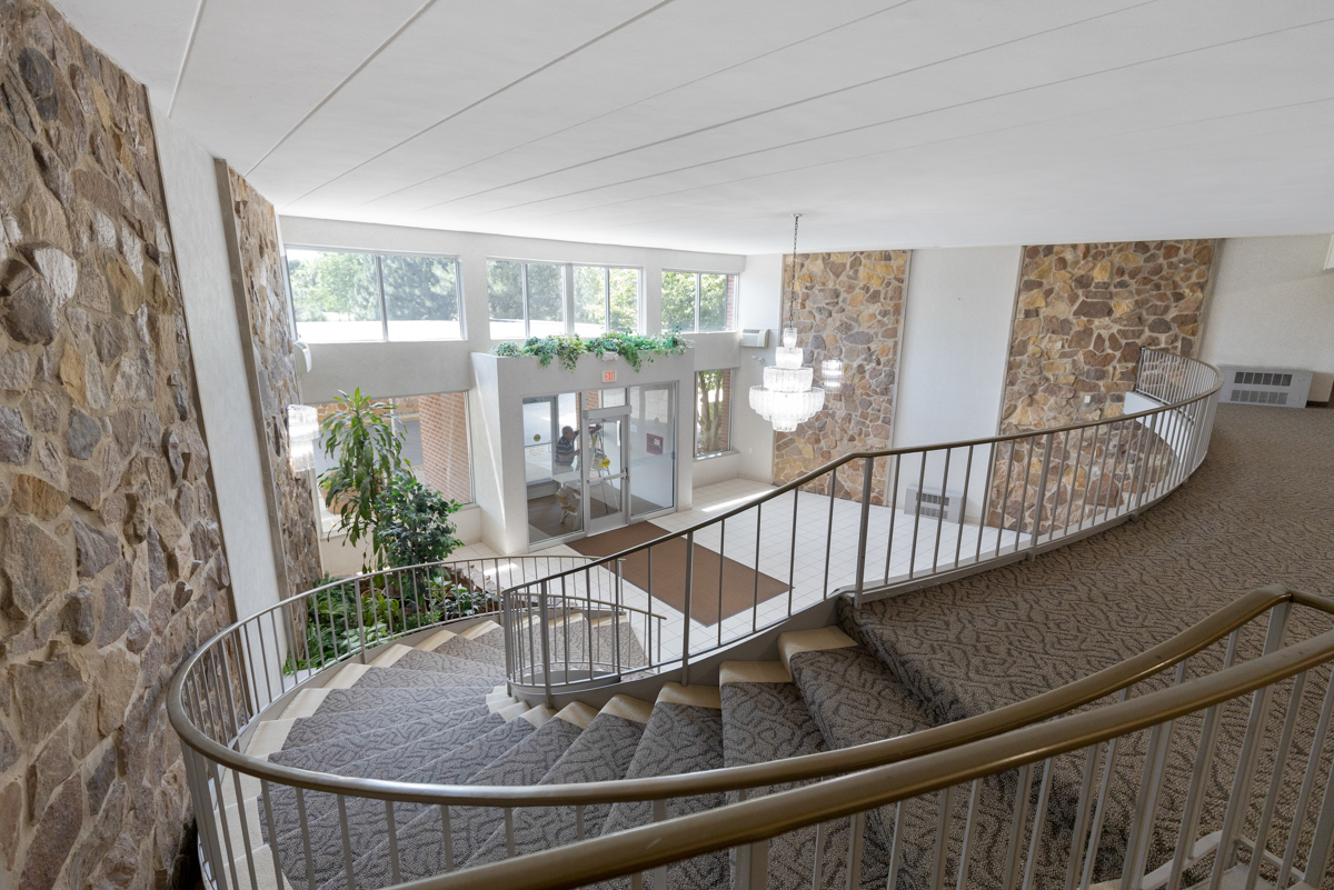 16 East Old Willow Road, Unit 202S Prospect Heights, IL 60070 - Photo 23 of 25 a view of entryway and hall