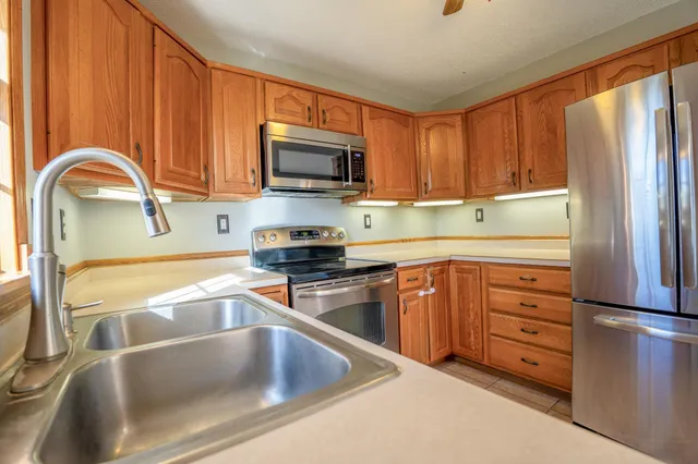 $397,000 | 206 Pine Street Southwest, New London, MN 56273