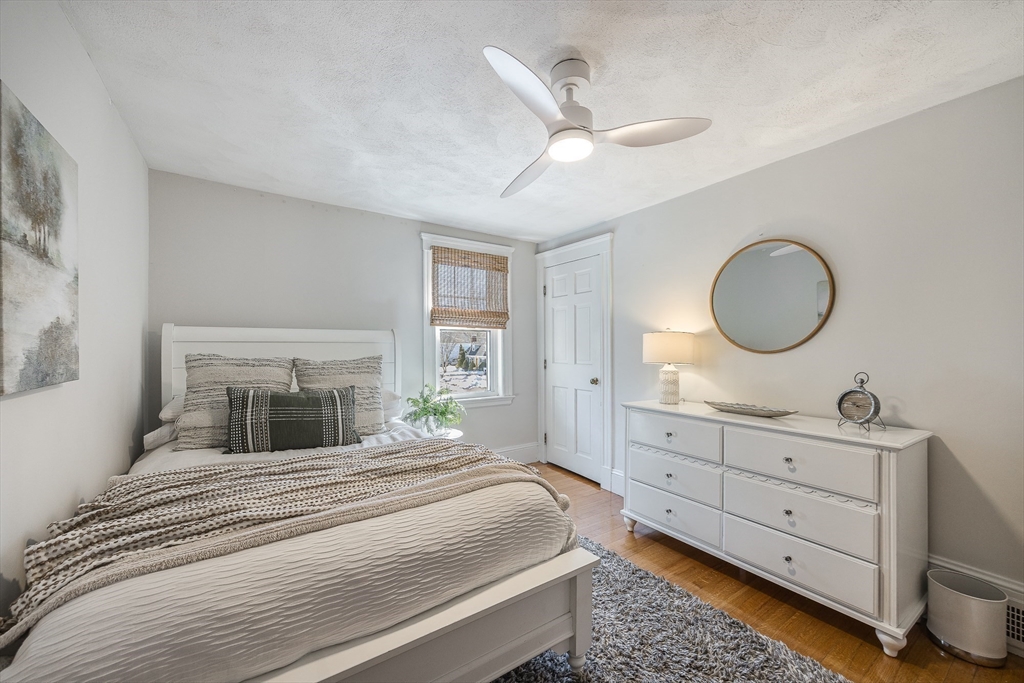 89 Grand Street Reading, MA 01867 - Photo 24 of 42