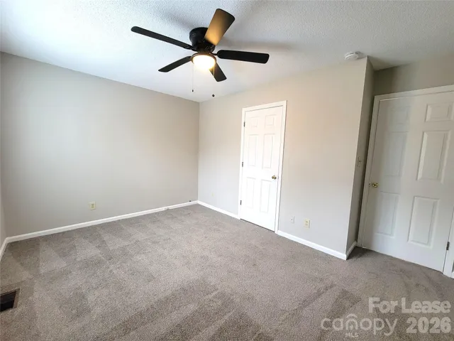 $1,950 | 6007 Running Deer Road, Charlotte, NC 28214