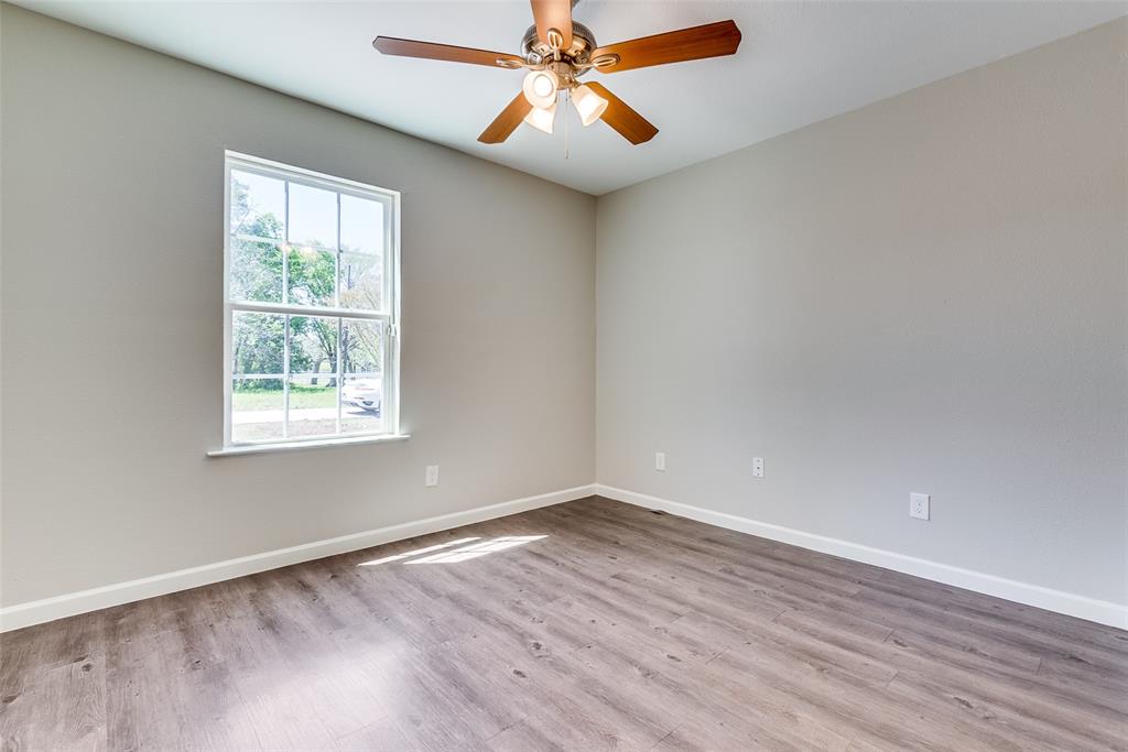 1306 Foley Street Dallas, TX 75223 - Photo 20 of 24