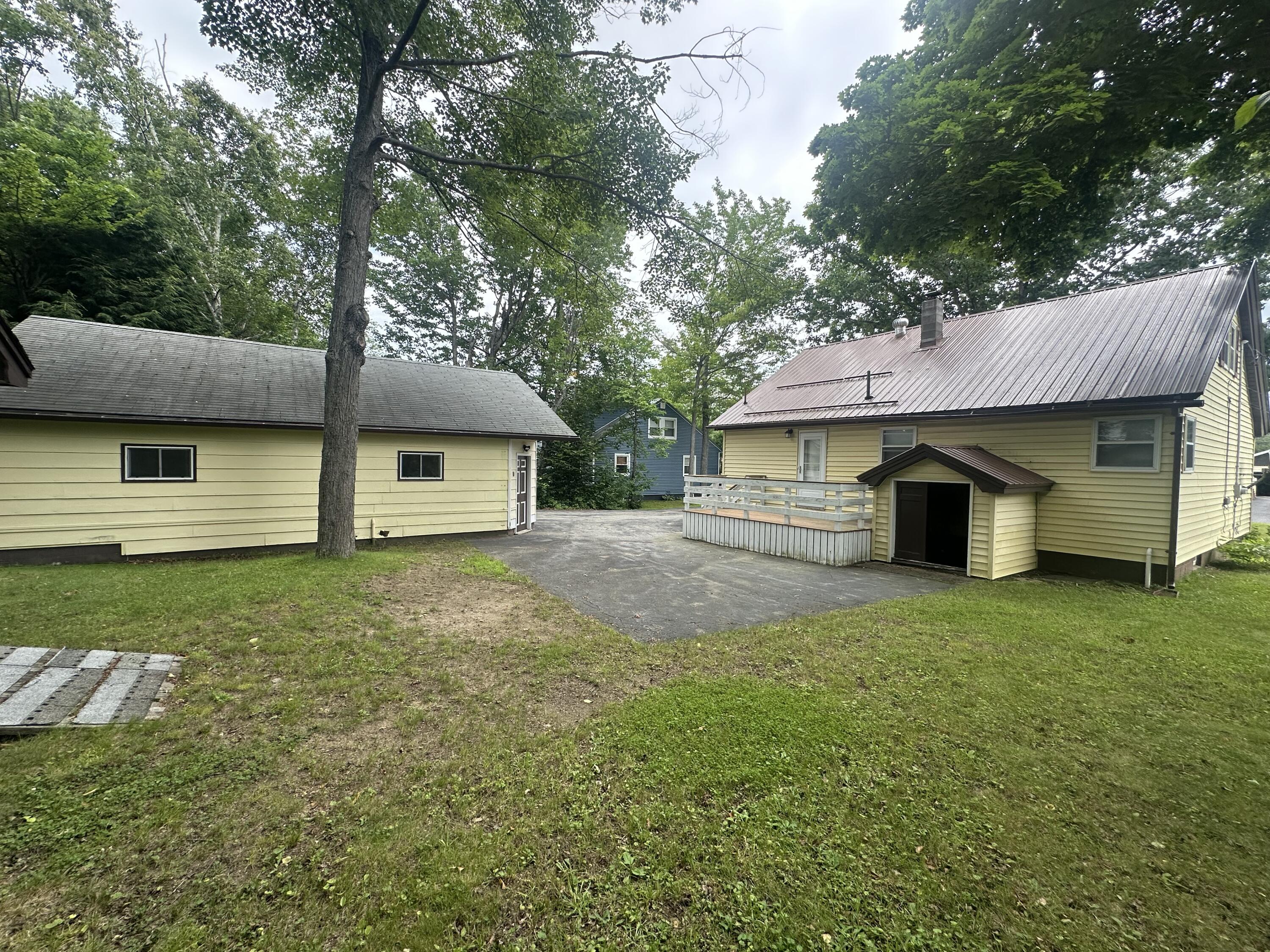 92 Michigan Street Millinocket, ME 04462 - Photo 5 of 24 6B8DA8ED-FD65-461D-838C-48DD4ACF28F2
