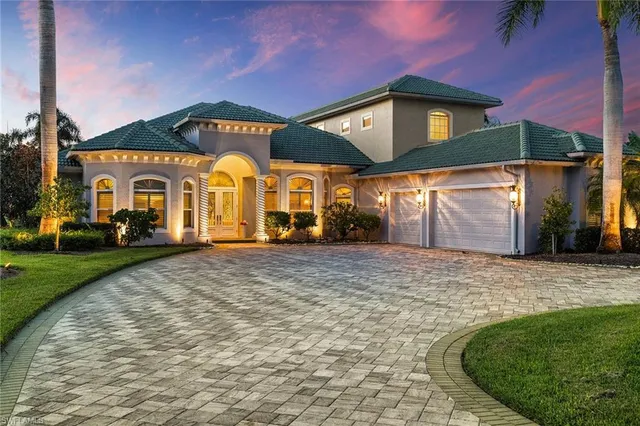 $2,795,000 | 7627 Palmer Court, Naples, FL 34113