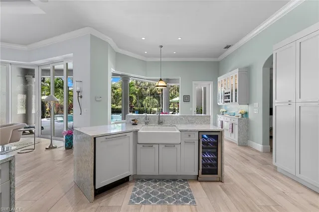 $2,795,000 | 7627 Palmer Court, Naples, FL 34113