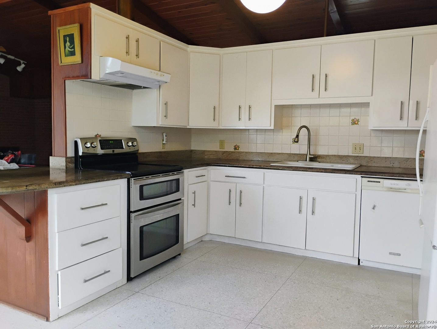 246 McCain Avenue Raymondville, TX 78580 - Photo 12 of 26