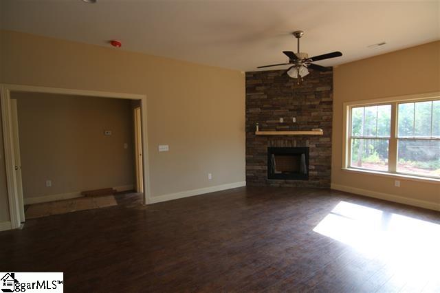 580 Harvest Time Lane Inman, SC 29349 - Photo 3 of 13