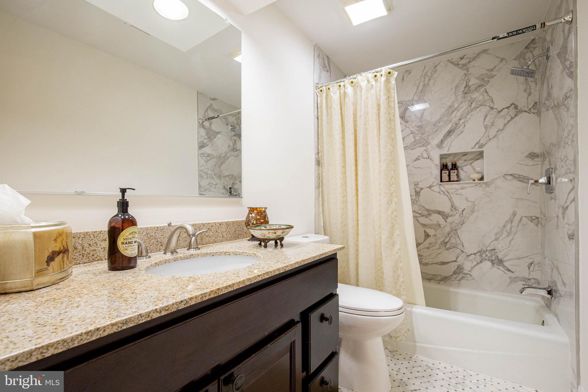 2511 Hunter Mill Road Oakton, VA 22124 - Photo 12 of 56