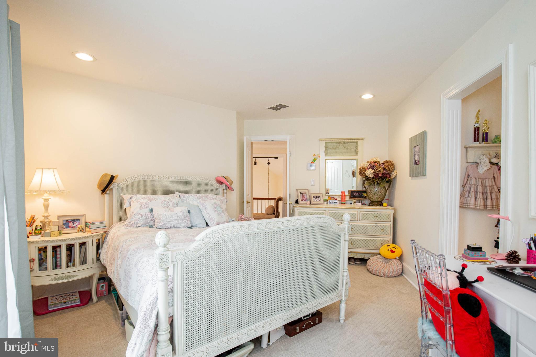 2511 Hunter Mill Road Oakton, VA 22124 - Photo 45 of 56