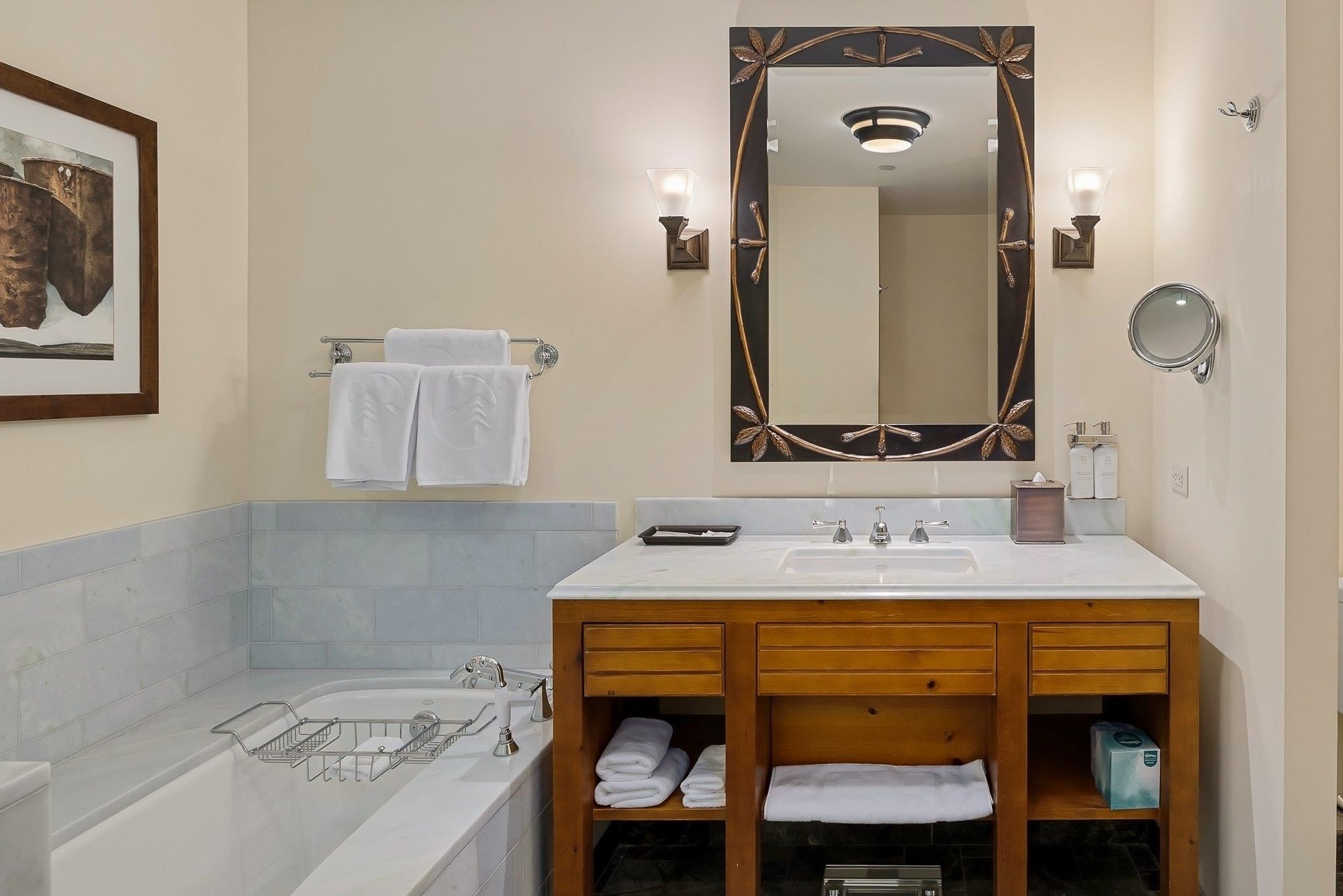 7412 Mountain Road, Unit 407/507 440 Stowe, VT 05672 - Photo 15 of 34