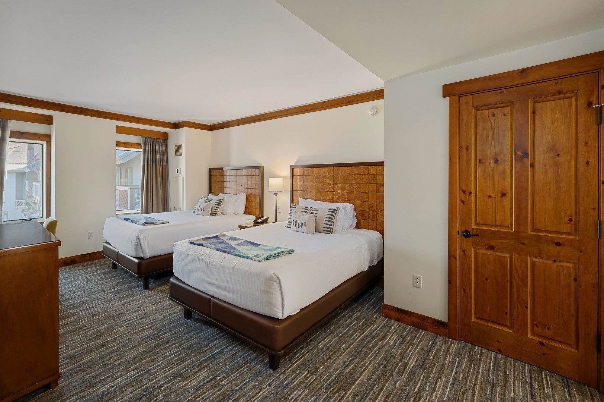 7412 Mountain Road, Unit 407/507 440 Stowe, VT 05672 - Photo 16 of 34