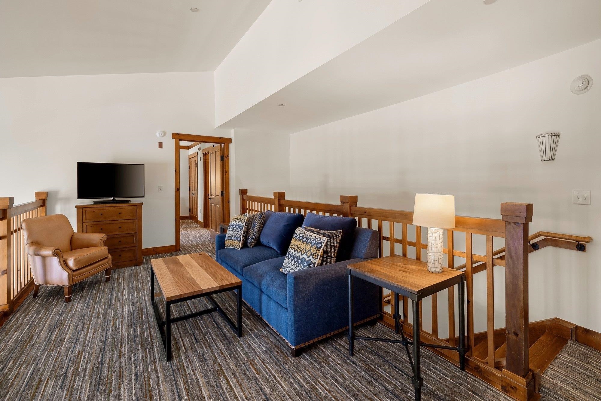 7412 Mountain Road, Unit 407/507 440 Stowe, VT 05672 - Photo 21 of 34