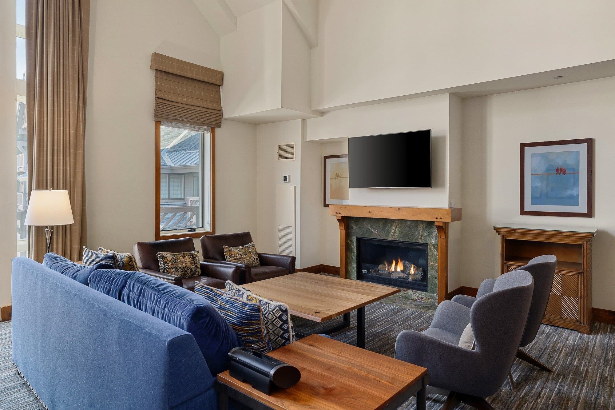 7412 Mountain Road, Unit 407/507 440 Stowe, VT 05672 - Photo 3 of 34