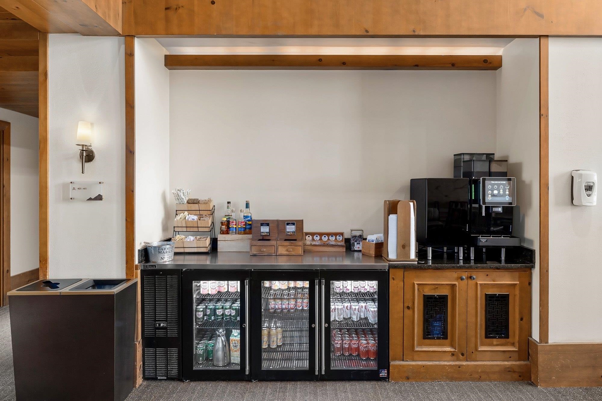 7412 Mountain Road, Unit 407/507 440 Stowe, VT 05672 - Photo 34 of 34