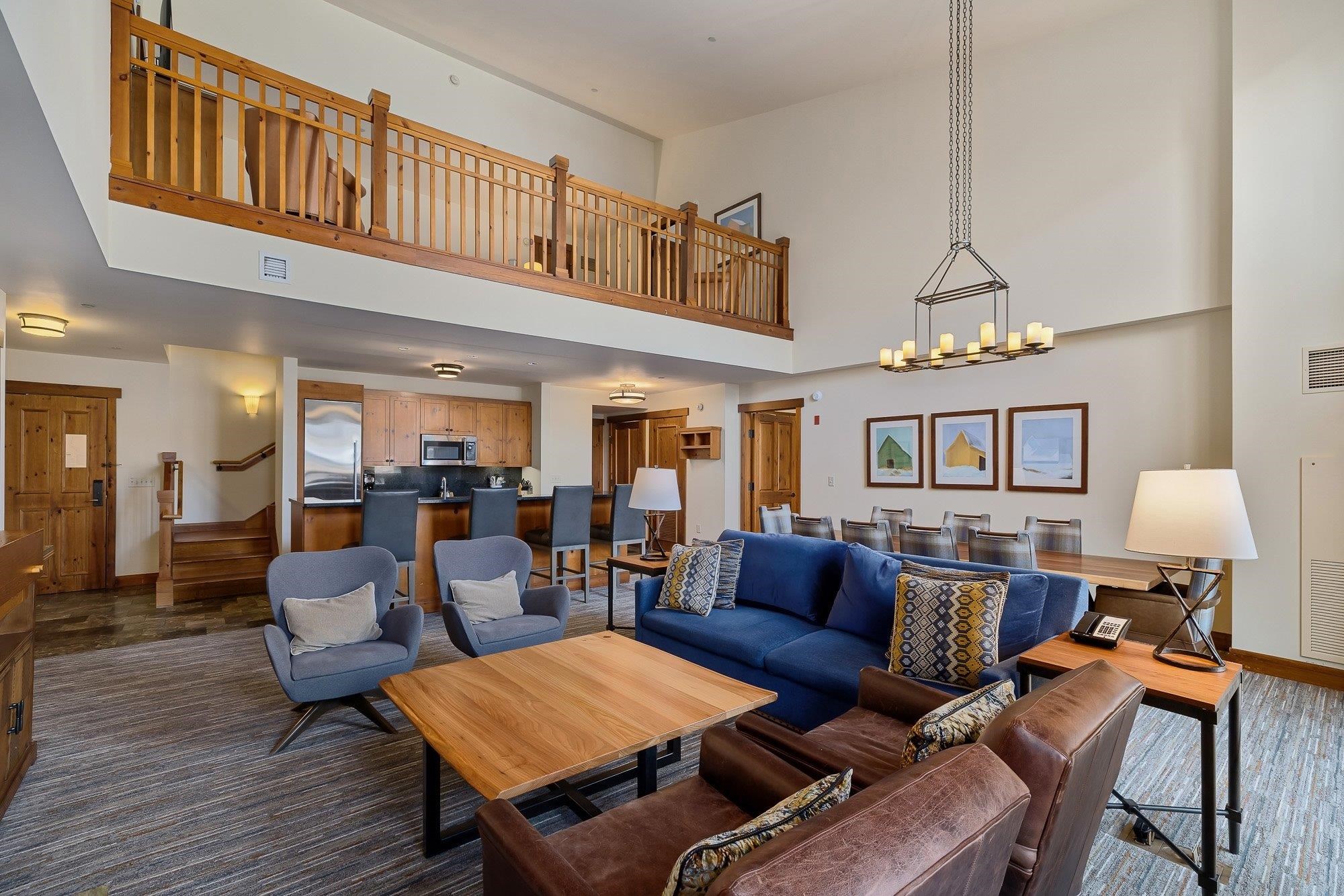 7412 Mountain Road, Unit 407/507 440 Stowe, VT 05672 - Photo 4 of 34