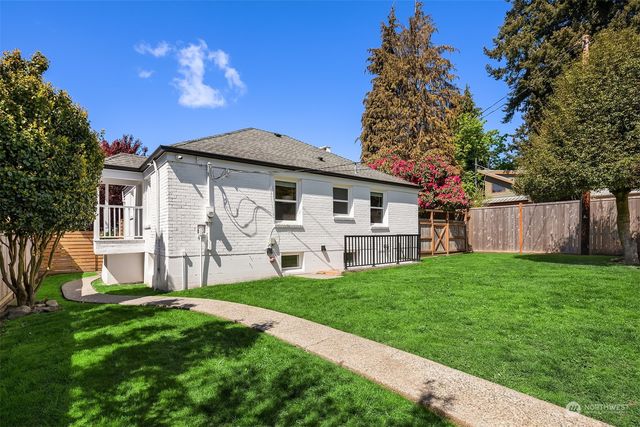 $1,200,000 | 10738 3rd Avenue Northwest, Seattle, WA 98177