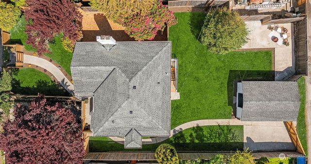 $1,200,000 | 10738 3rd Avenue Northwest, Seattle, WA 98177