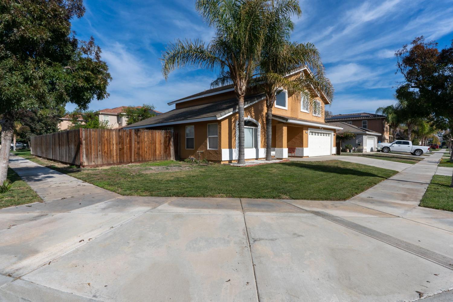 1406 San Rafael Street Los Banos, CA 93635 - Photo 31 of 35 front view of house with a yard
