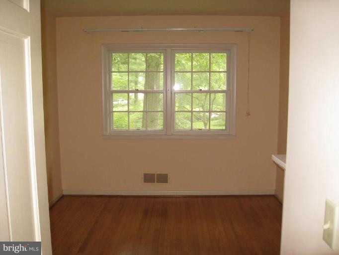 212 Charmuth Road Lutherville-Timonium, MD 21093 - Photo 7 of 14 Bedroom #3