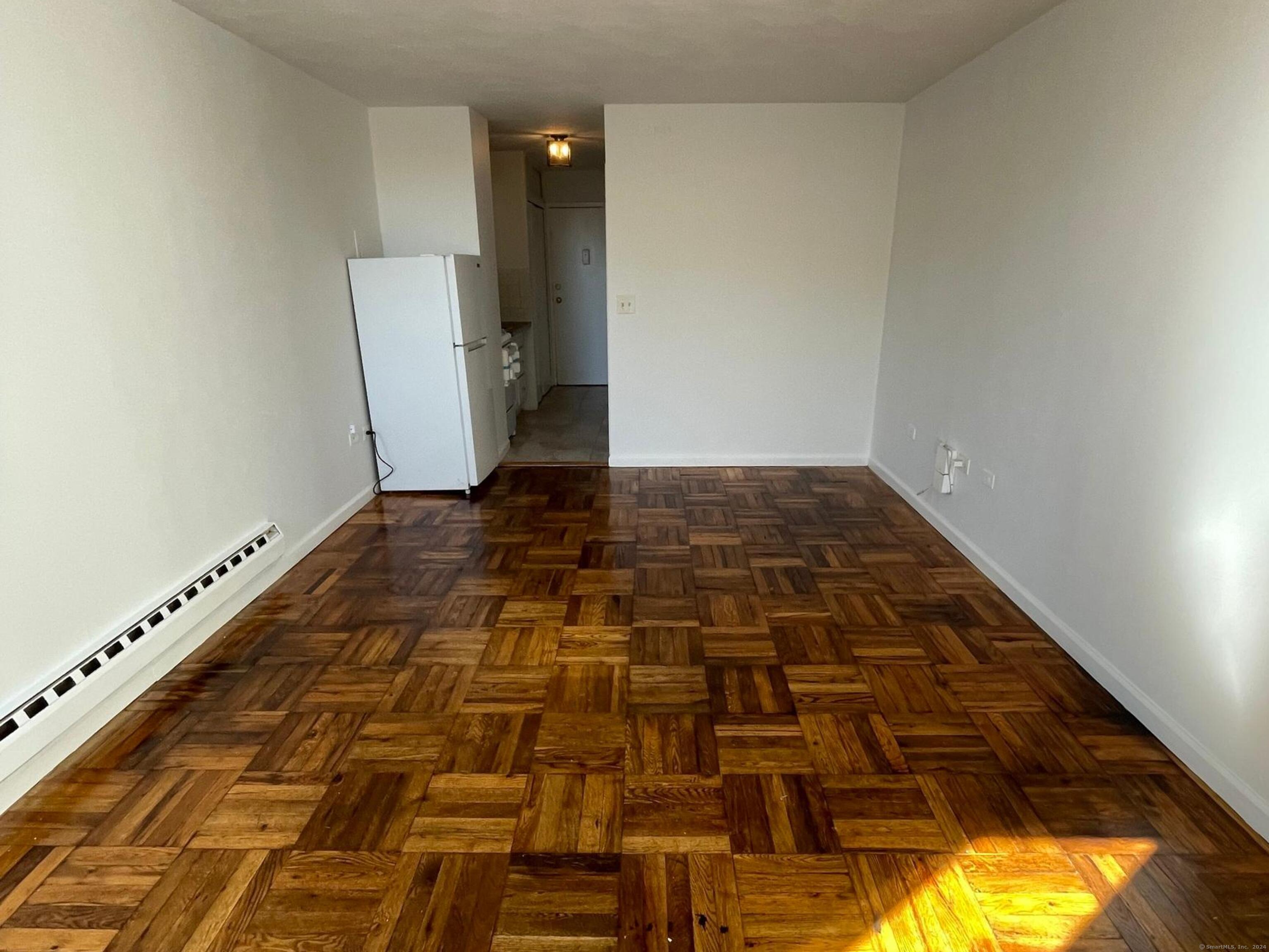 87 Glenbrook Road, Unit 3C Stamford, CT 06902 - Photo 8 of 16