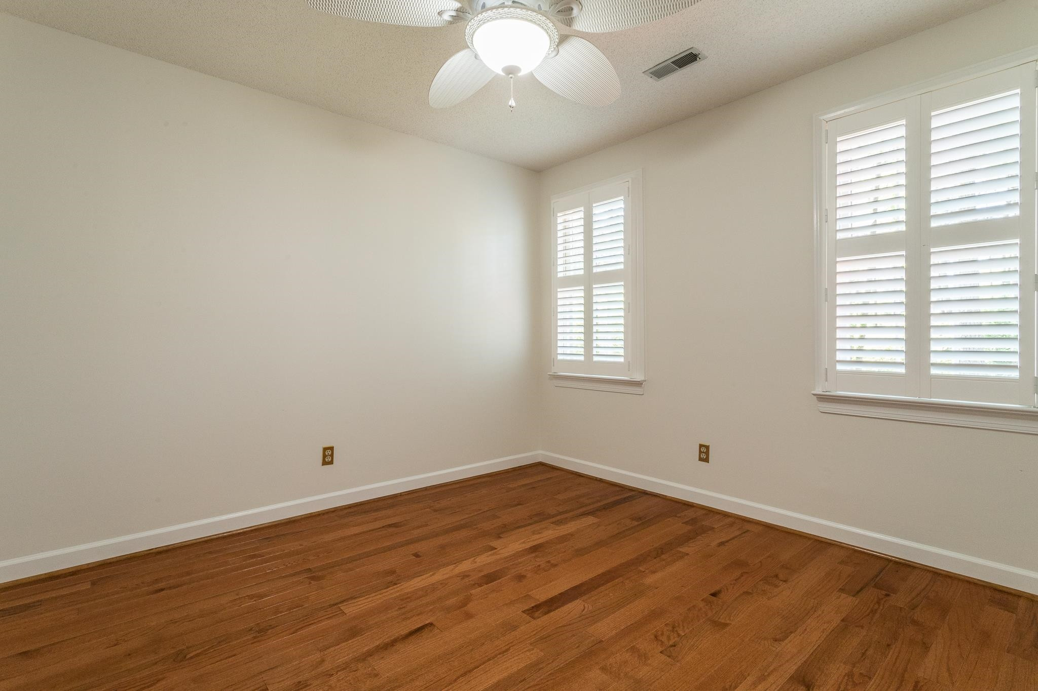 2700 Farnborough Road Raleigh, NC 27613 - Photo 26 of 36 Photo 26