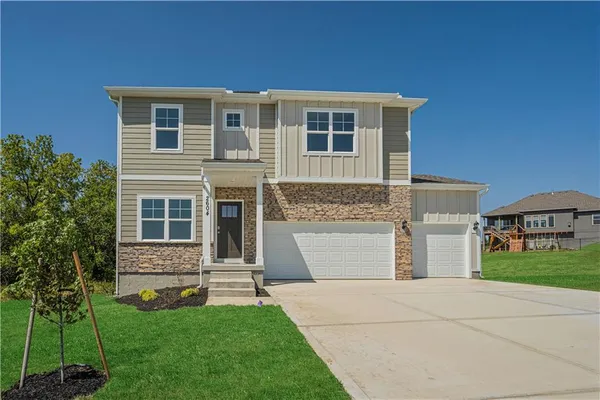 $478,990 | 10720 North Richmond Avenue, Kansas City, MO 64157