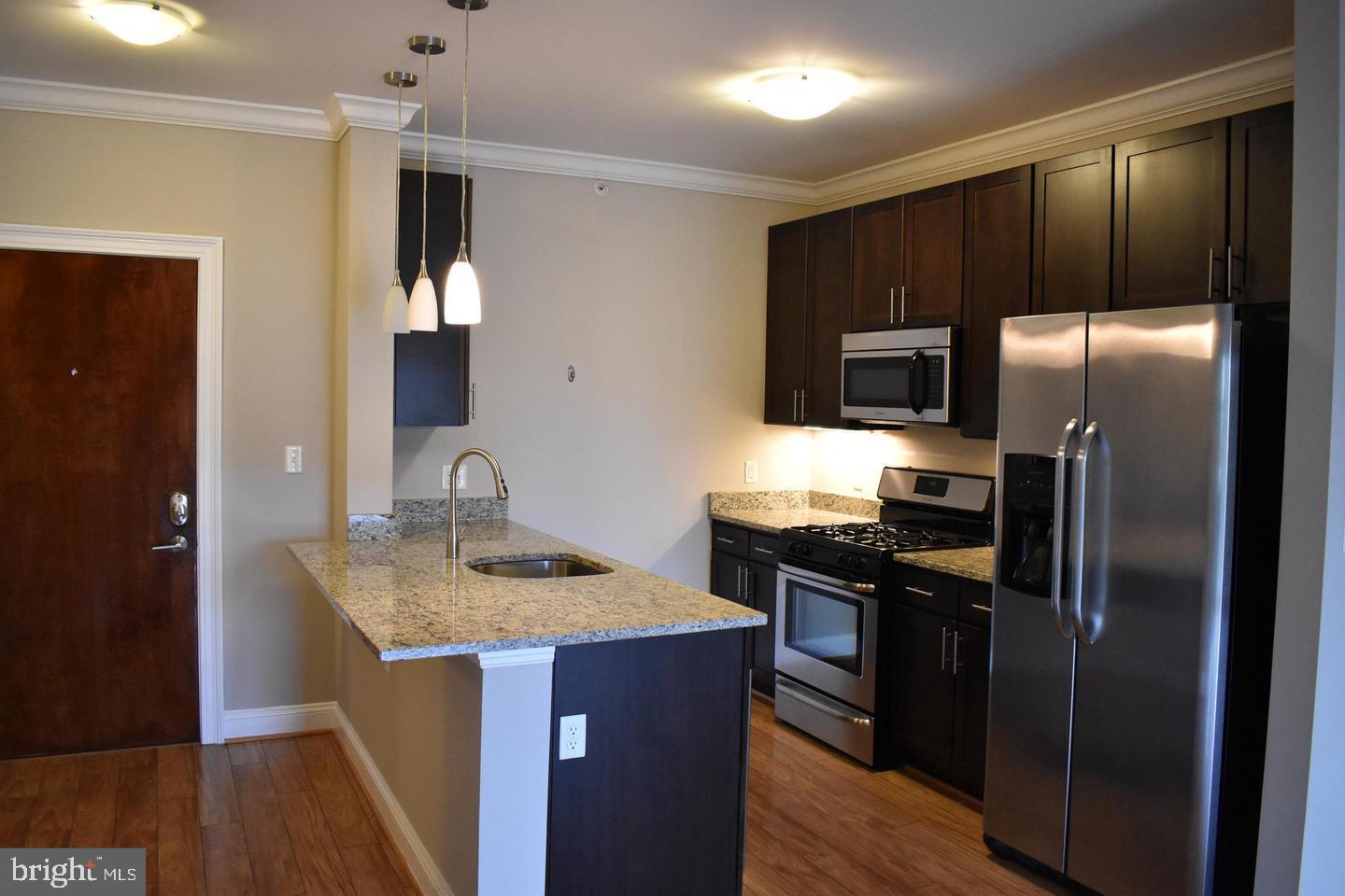 6301 Edsall Road, Unit 311 Alexandria, VA 22312 - Photo 10 of 26