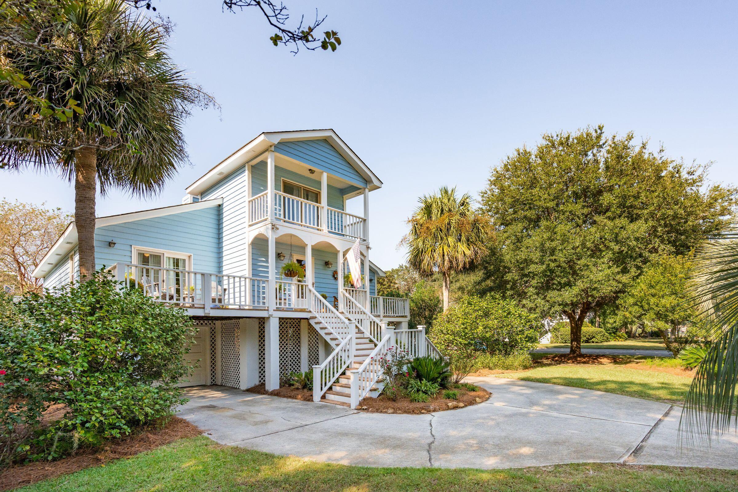 1522 Oak Landing Road Mount Pleasant, SC 29464 - Photo 2 of 64 3_1522OaklandingRd-KeenEyeMarketing-003