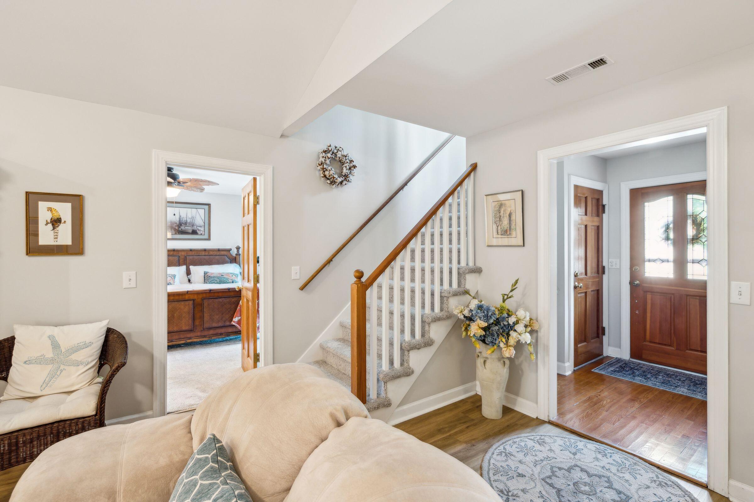 1522 Oak Landing Road Mount Pleasant, SC 29464 - Photo 25 of 64 26_1522OaklandingRd-KeenEyeMarketing-046