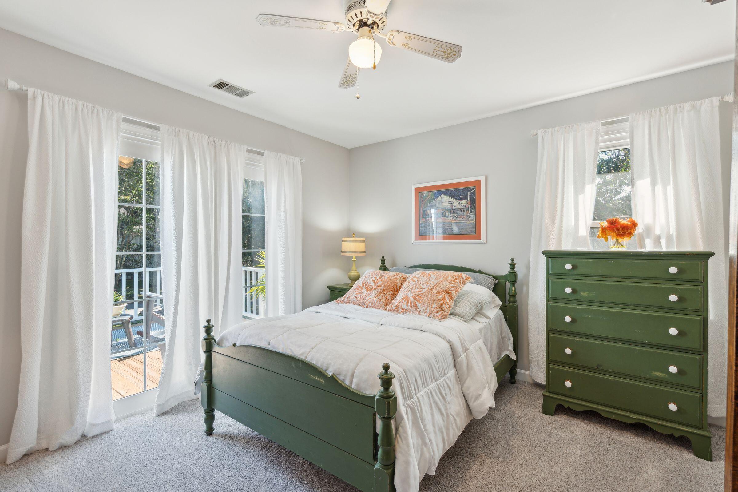1522 Oak Landing Road Mount Pleasant, SC 29464 - Photo 31 of 64 34_1522OaklandingRd-KeenEyeMarketing-033