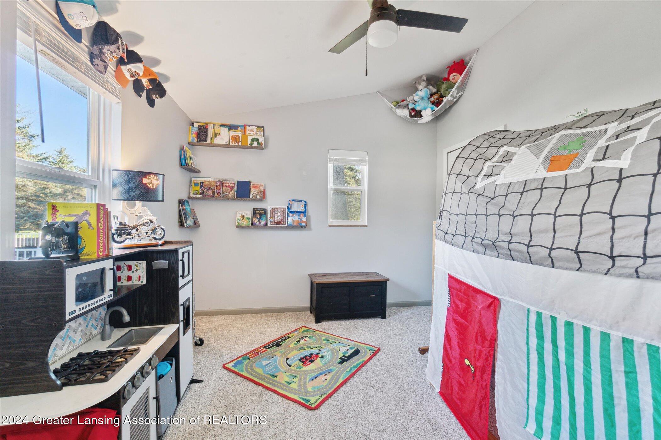 6969 East State Road Bath, MI 48808 - Photo 21 of 43 21-6969-E-State-RD-East-Lansing-MI-48823