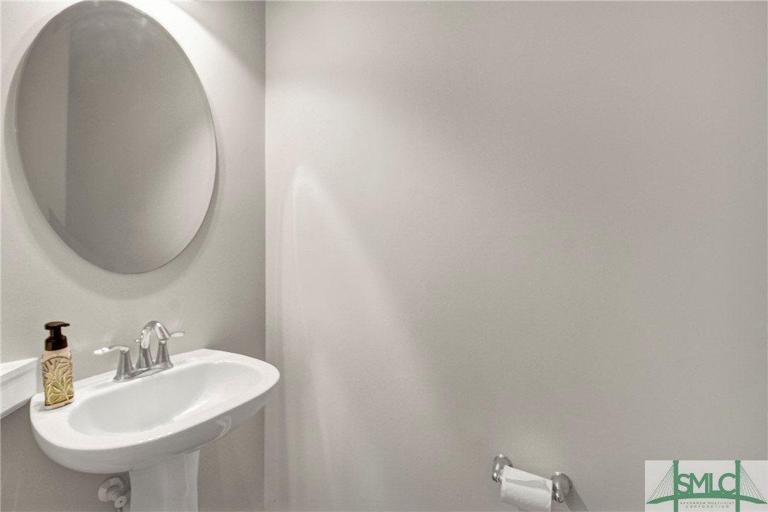 213 Sawgrass Drive Savannah, GA 31405 - Photo 13 of 50 1/2 bath