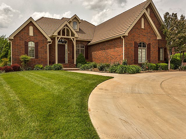 1533 North Rocky Creek Road Wichita, KS 67230 - Photo 1 of 1