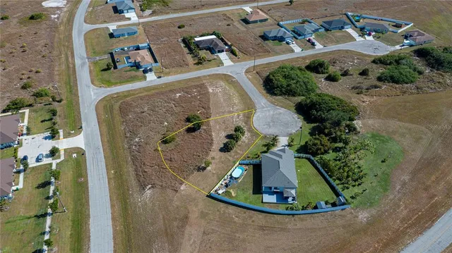 $38,000 | 7004 Cameo Court, LaBelle, FL 33935