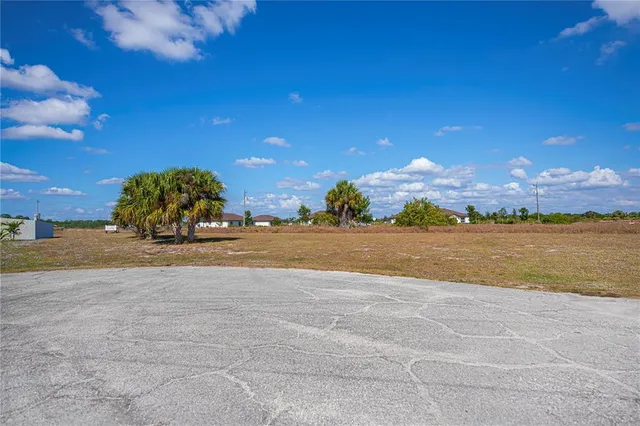 $38,000 | 7004 Cameo Court, LaBelle, FL 33935