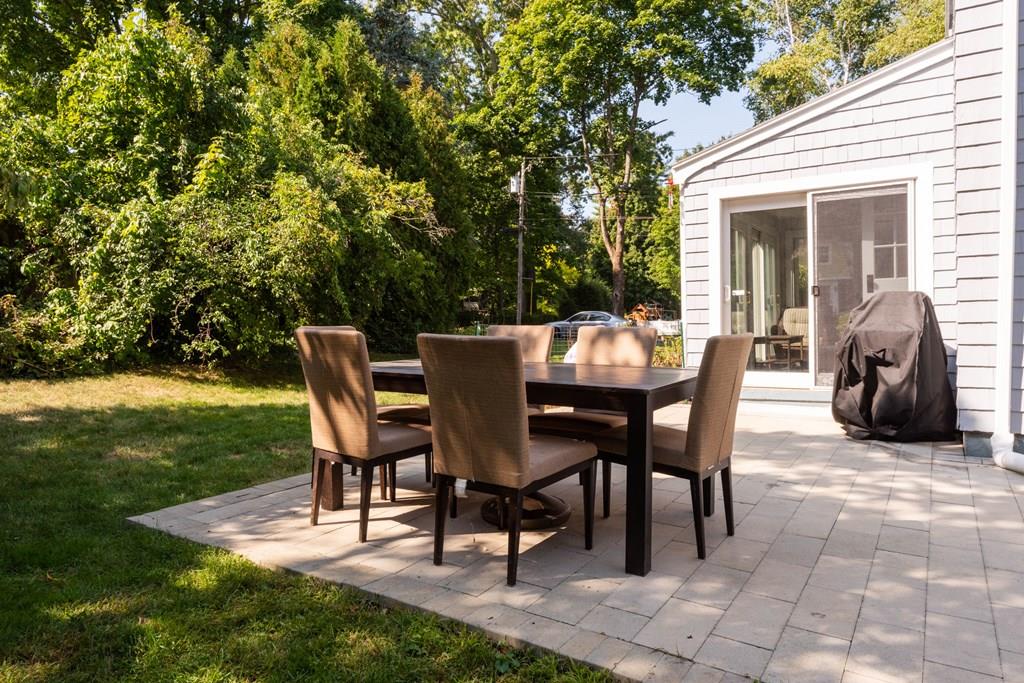 4 Williams Road Lynnfield, MA 01940 - Photo 11 of 42 Gallery Image 11