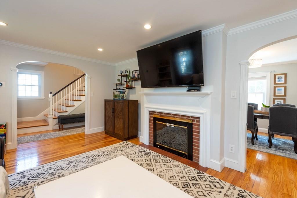 4 Williams Road Lynnfield, MA 01940 - Photo 25 of 42 Gallery Image 25